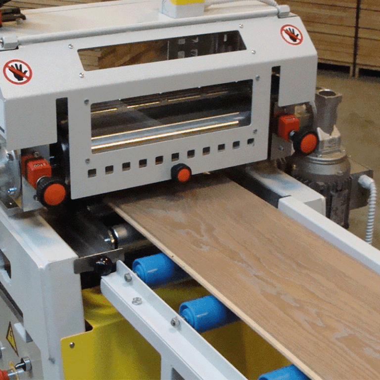 Single roller coater basic header