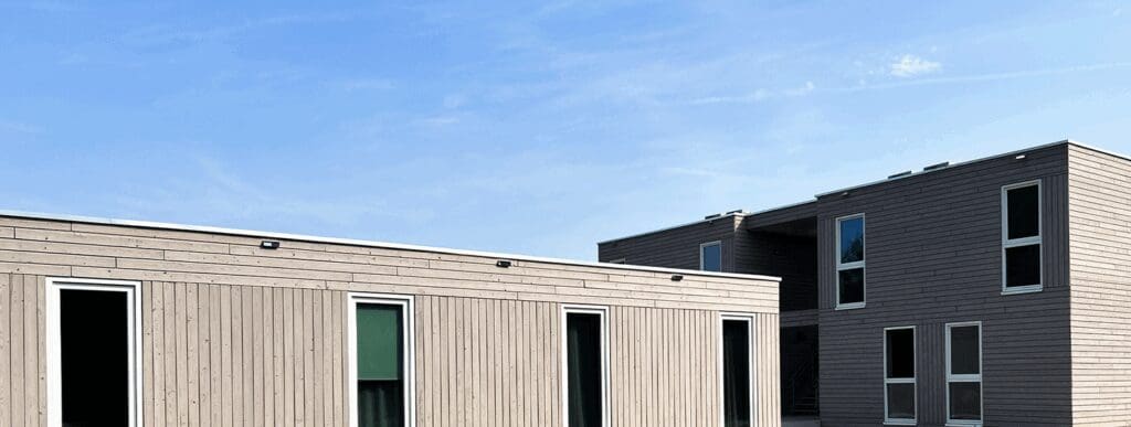 Exterior wood appartments header