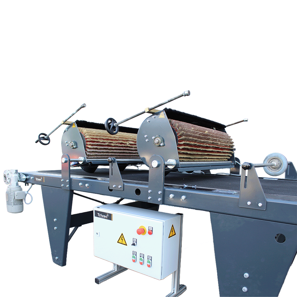 Brush-sanding-machine-1000mm-brushes-close-up